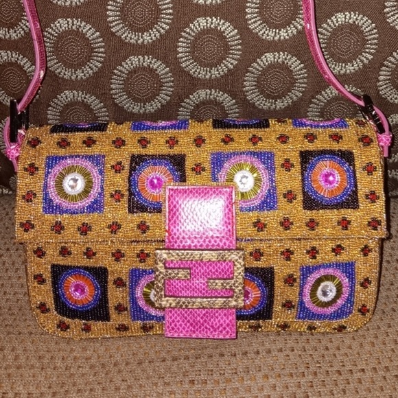 FENDI BEADED FF BAGUETTE Pink Python Leather RARE STUNNING - Picture 1 of 8